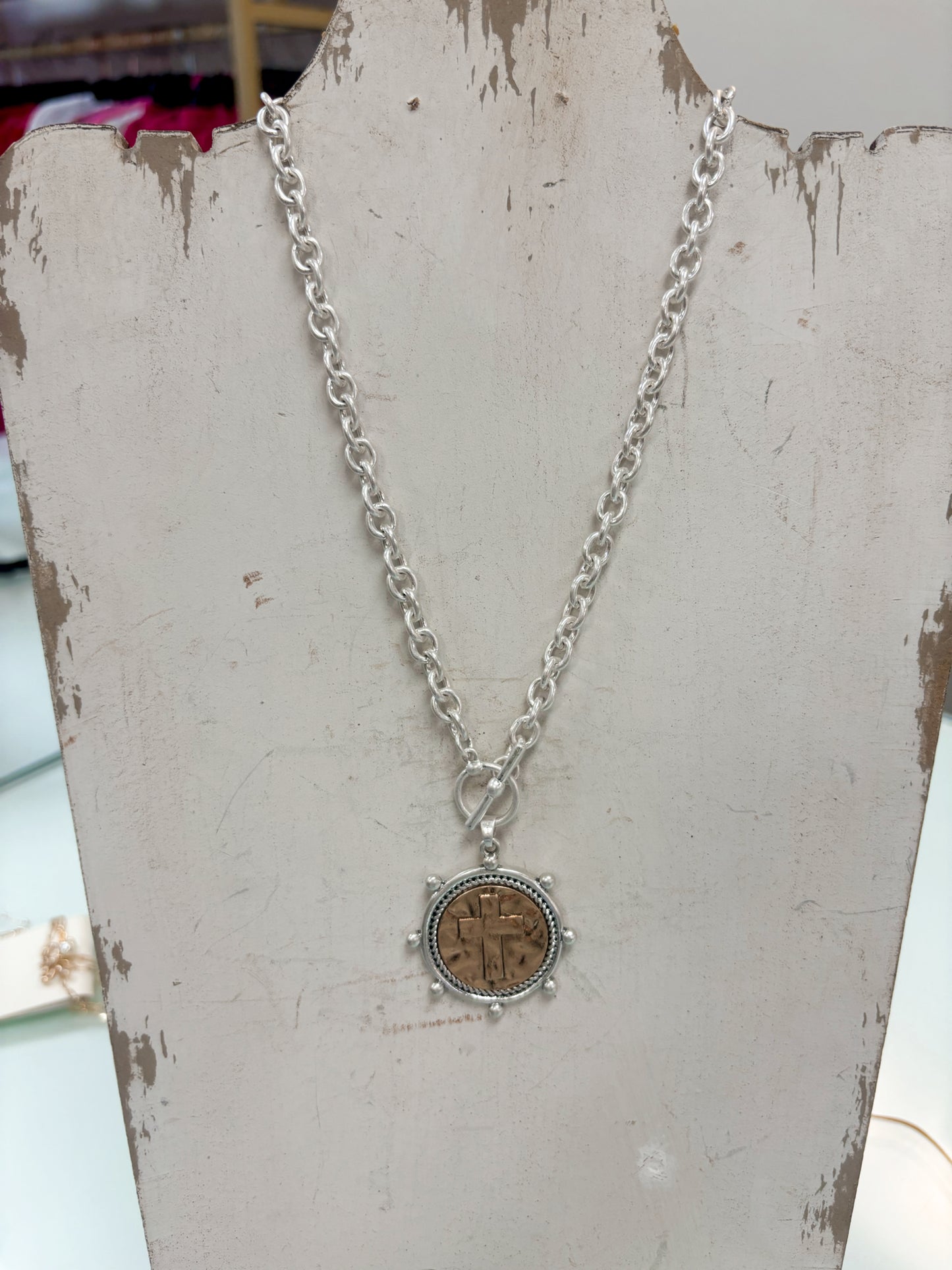 What’s Hot Jewelry Necklaces