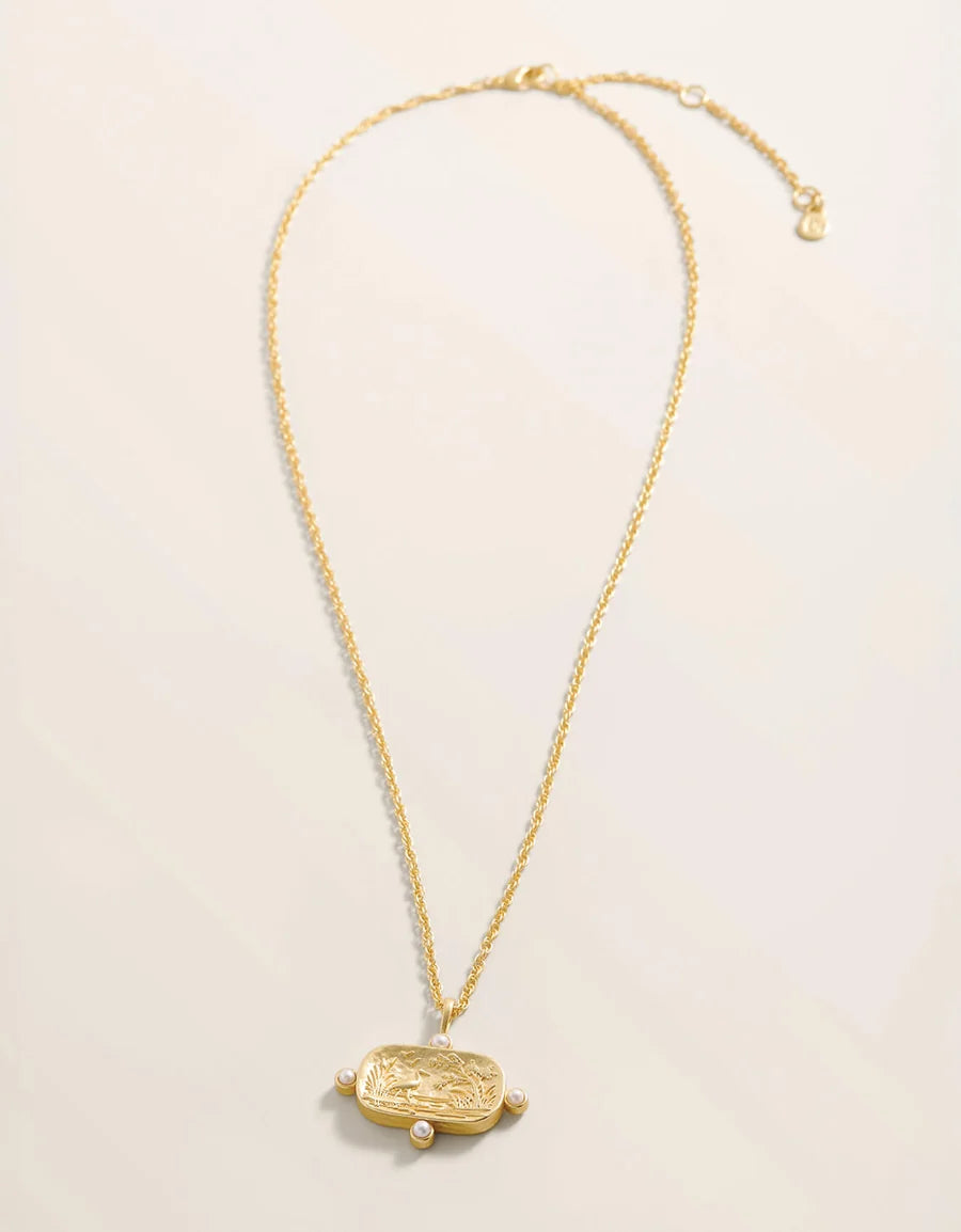 Salt marsh necklace