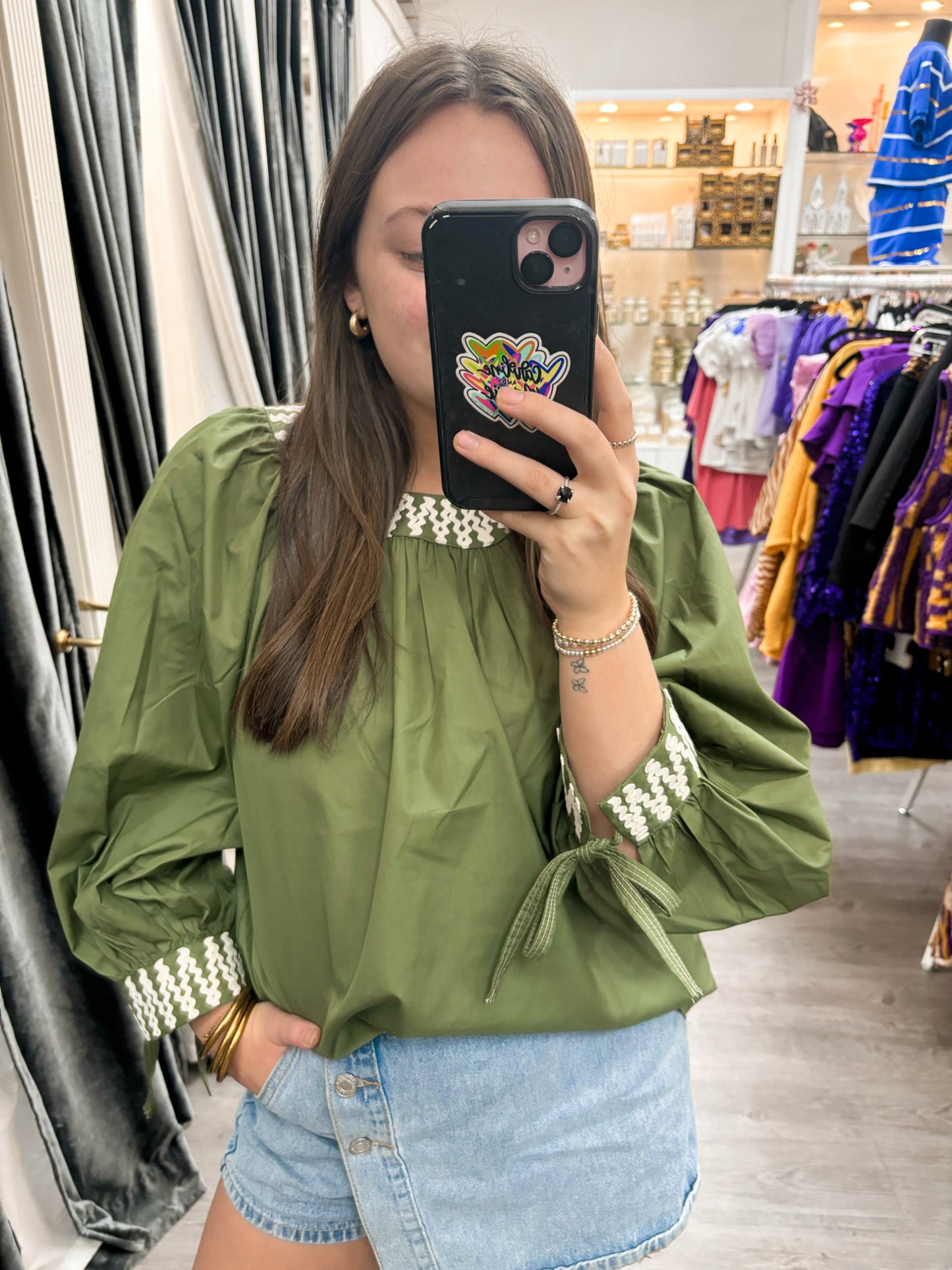 Calyx Top
