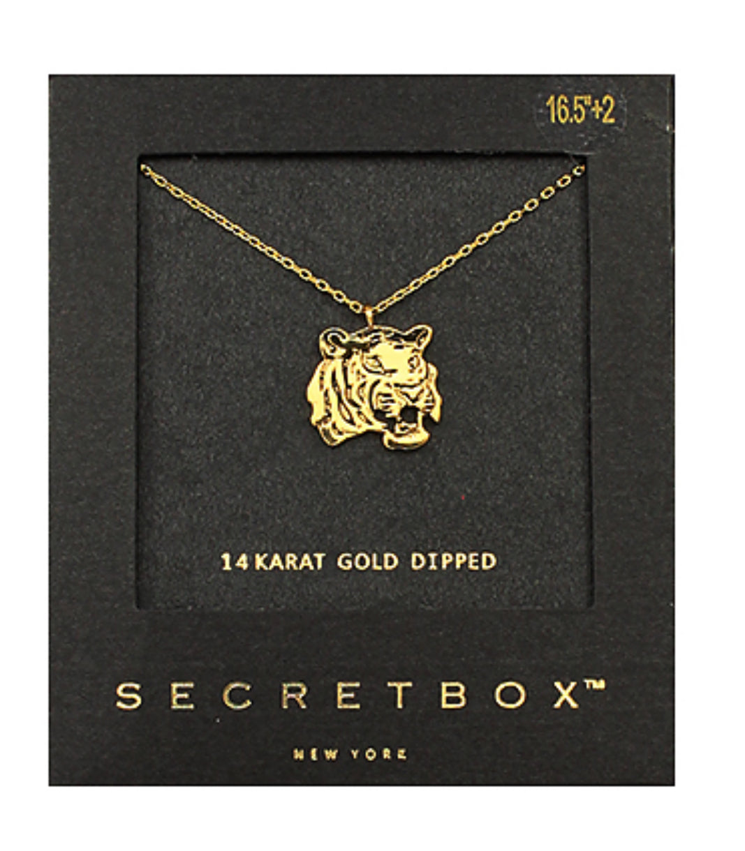 Growl Necklace