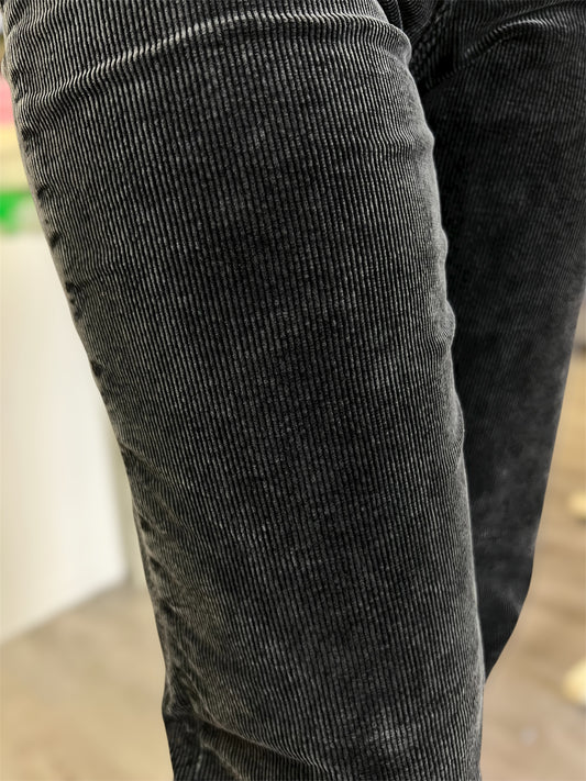 Storie Jeans