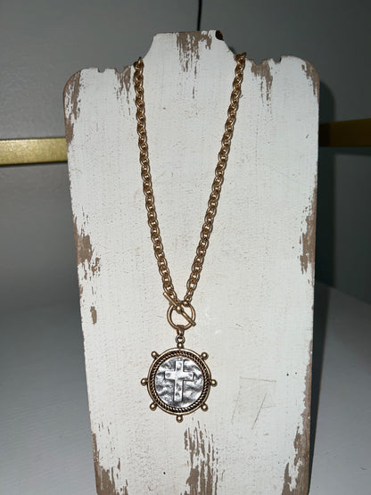 What’s Hot Jewelry Necklaces
