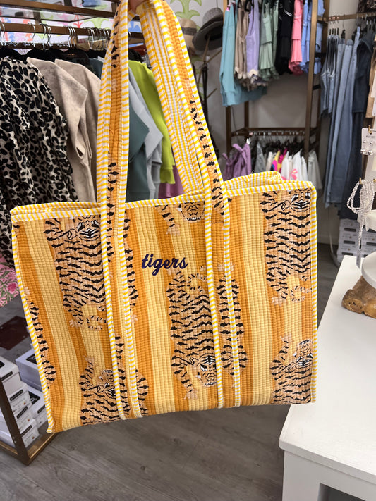 LSU Totes