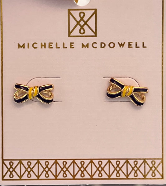 Bow earrings