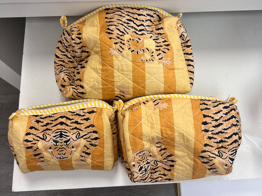 LSU cosmetic bags